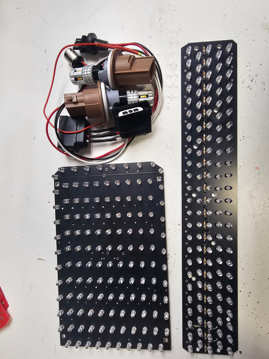 83/93 Mustang Led Brake/Dual Bulb Turn/Reflector kit. Non-sequential.